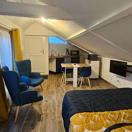 Studio De L'Hippodrome Mortagne-au-Perche Eksteriør bilde