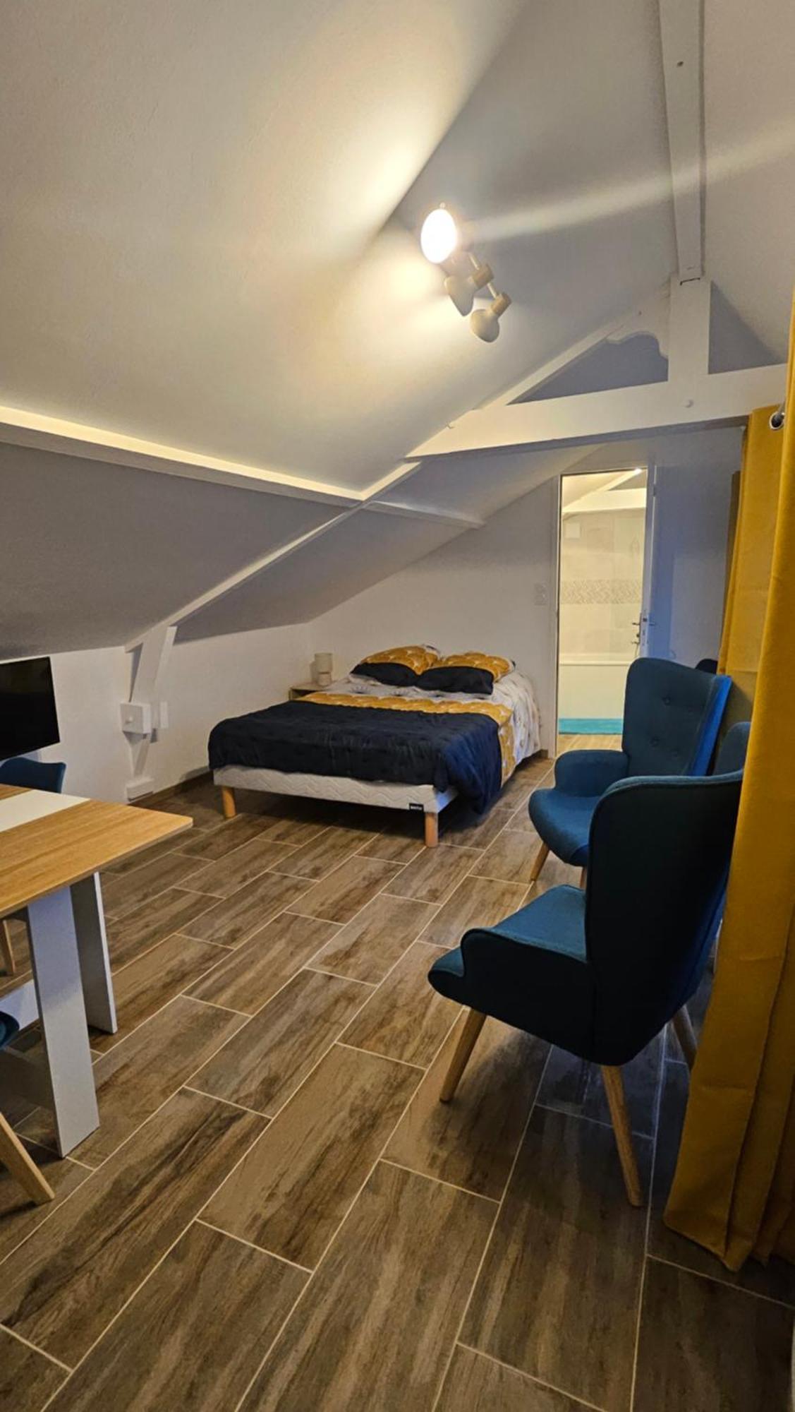 Studio De L'Hippodrome Mortagne-au-Perche Eksteriør bilde